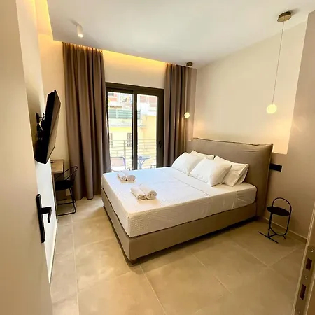 Apartament Triekmo Pyr *