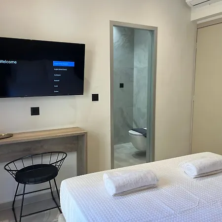 Triekmo Pyr * Rhodes City