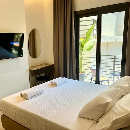 Triekmo Pyr Lejlighed *