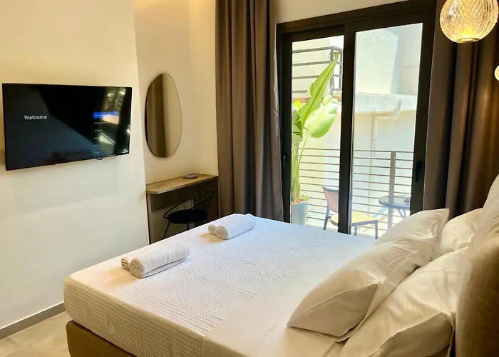 Triekmo Pyr Lejlighed *